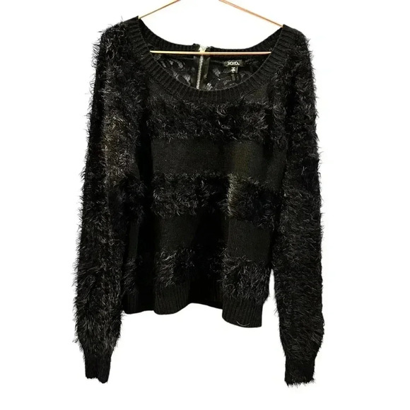 New Fuzzy XOXO black on black sweater size L - Picture 2 of 7